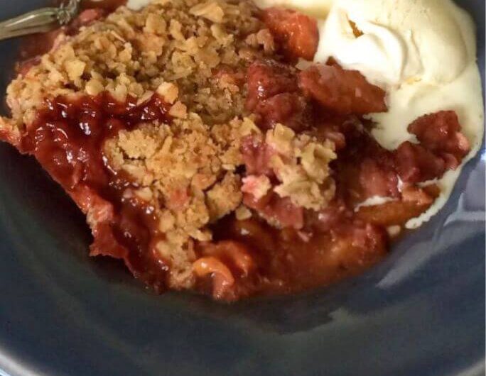 Delicious Strawberry Peach Crisp Recipe